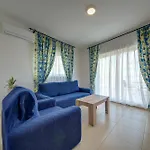 Stunning Penthouse With Spacious Terrace By 360 Estates * Слима