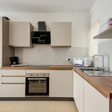 Appartement Stunning Penthouse With Spacious Terrace By 360 Estates Sliema