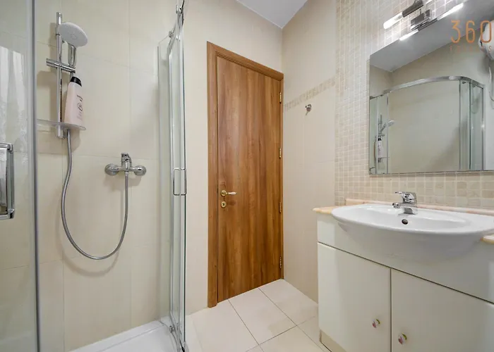 Stunning Penthouse With Spacious Terrace By 360 Estates Appartement Sliema