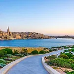 Appartement Stunning Penthouse With Spacious Terrace By 360 Estates Sliema
