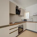 Stunning Penthouse With Spacious Terrace By 360 Estates Appartement
