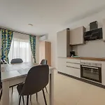 Appartement Stunning Penthouse With Spacious Terrace By 360 Estates
