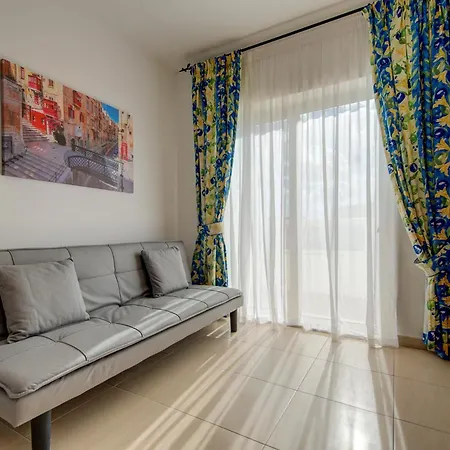 Stunning Penthouse With Spacious Terrace By 360 Estates Apartment Sliema