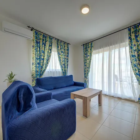 Stunning Penthouse With Spacious Terrace By 360 Estates * Sliema