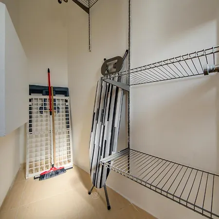 Apartament Stunning Penthouse With Spacious Terrace By 360 Estates