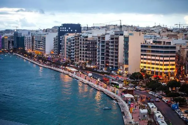 Apartment Stunning Penthouse With Spacious Terrace By 360 Estates *