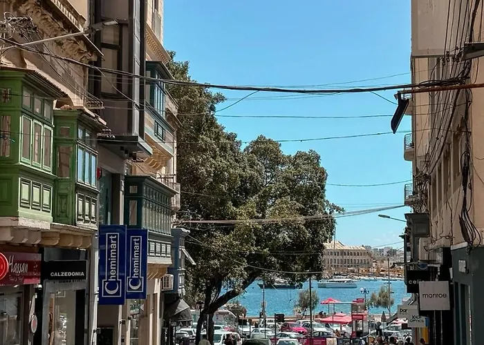 Apartment Stunning Penthouse With Spacious Terrace By 360 Estates *