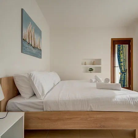 Stunning Penthouse With Spacious Terrace By 360 Estates Apartment